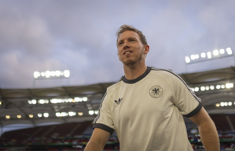 得了胜利, 目前我们队, 战胜卢森堡 得了胜利, 目前我们队, 战胜卢森堡